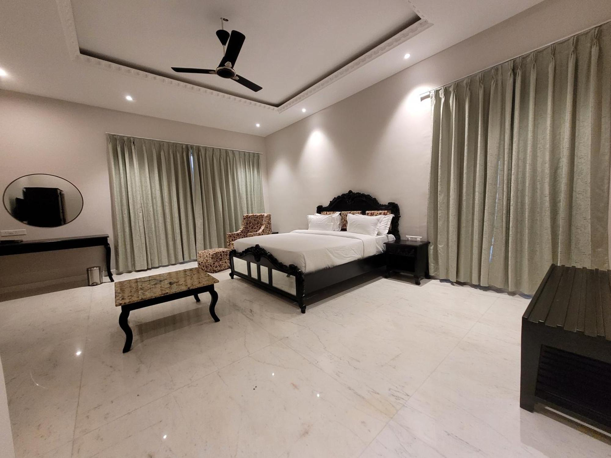 Surya Uday Villa Udaipur Exterior foto